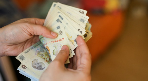 Numarul salariatilor din Bucuresti a depasit un milion, in 2022. Care a fost salariul mediu?
