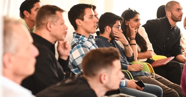 Obtineti acum un loc la Seminarul National de Legislatia Muncii!